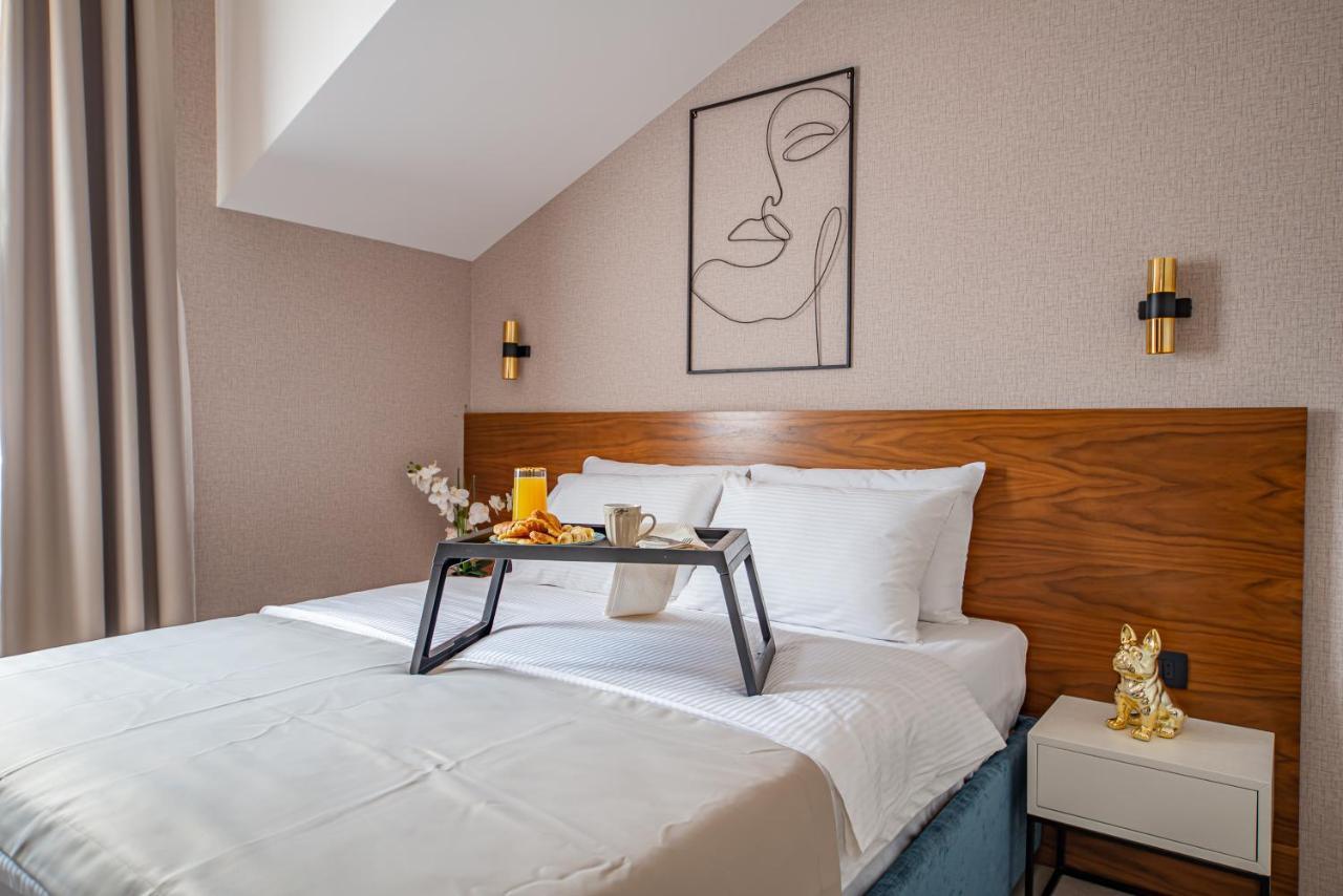 Enyana Luxury Suites Kotor Exterior foto