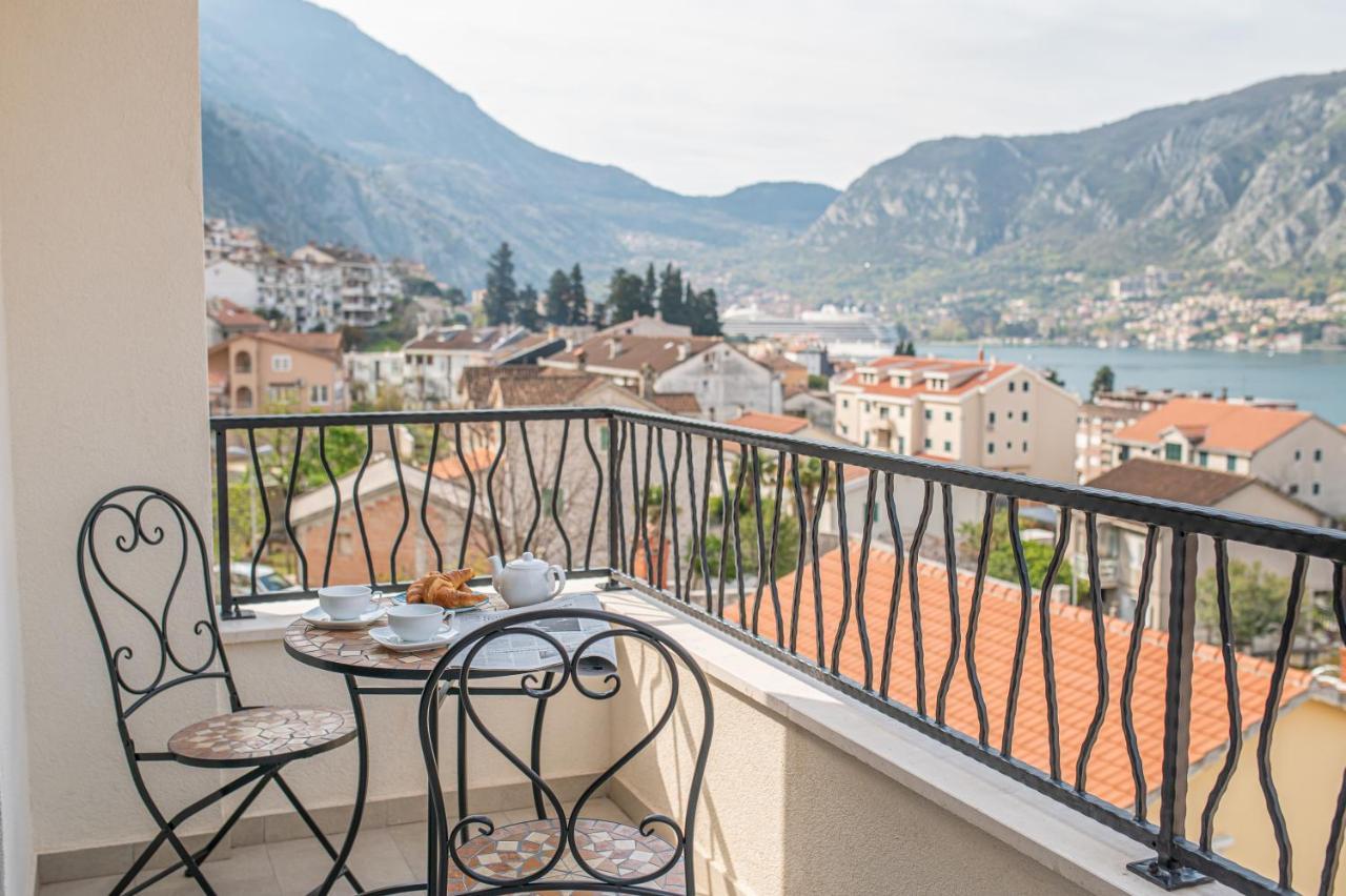 Enyana Luxury Suites Kotor Exterior foto